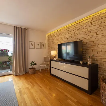 Flos,terrace 40 M2, Sea View Apartment